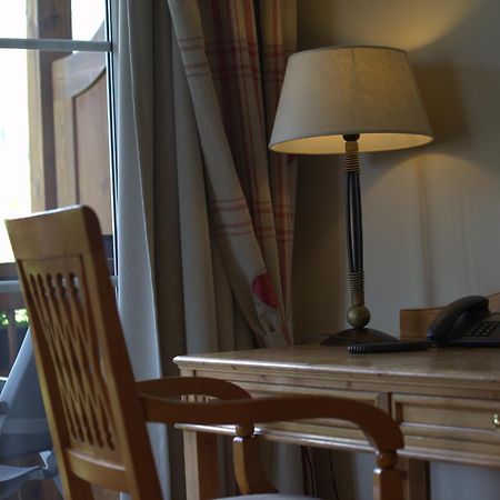 Mons Suites Wine Passion Tannheim Esterno foto
