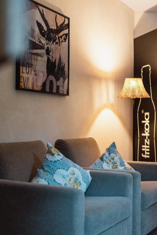 Mons Suites Wine Passion Tannheim Esterno foto