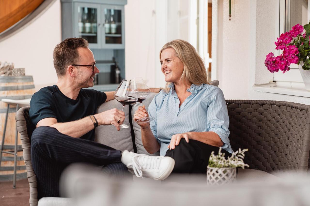Mons Suites Wine Passion Tannheim Esterno foto