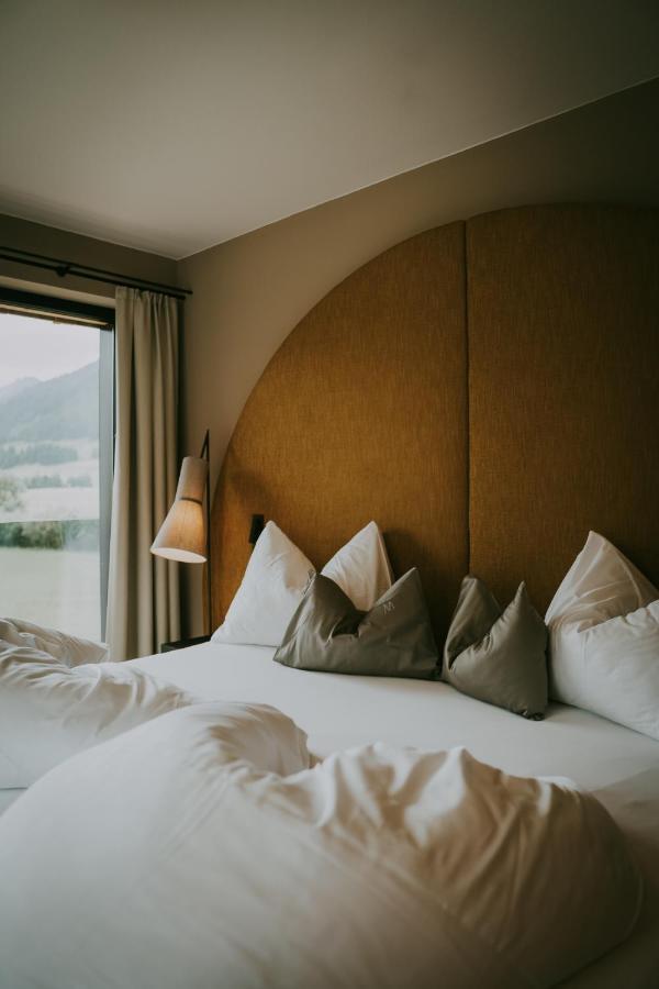 Mons Suites Wine Passion Tannheim Esterno foto